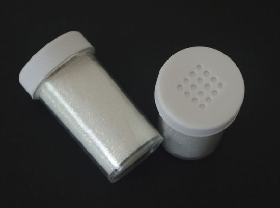 Nail Art Shinning Glitter Powder in 20g Bottle for Nail Beauty