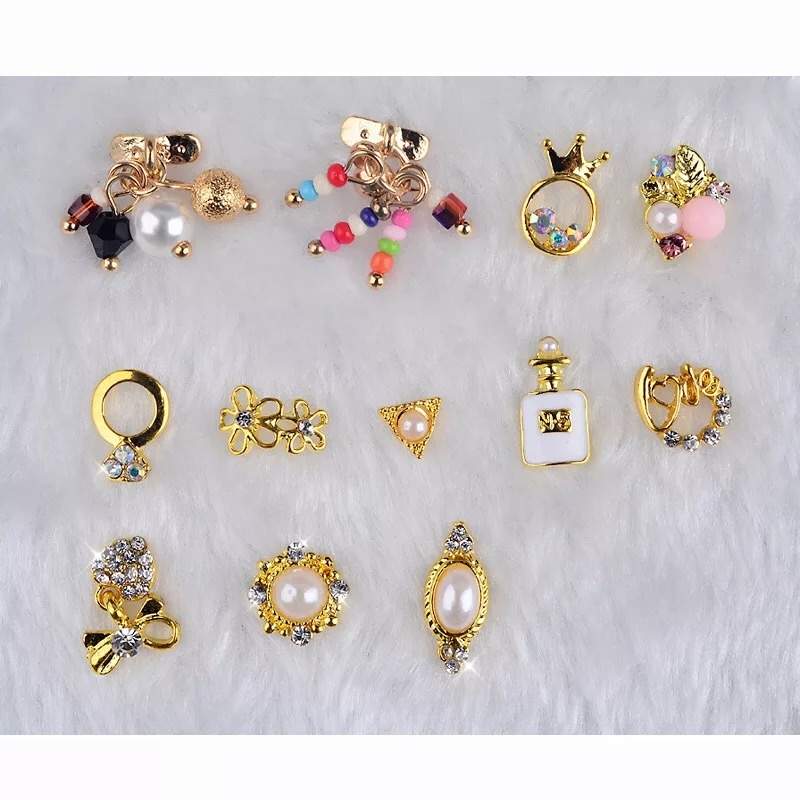 3D Charms Gold Metal Alloy Diamonds Pearls Nail Jewelry Accessories