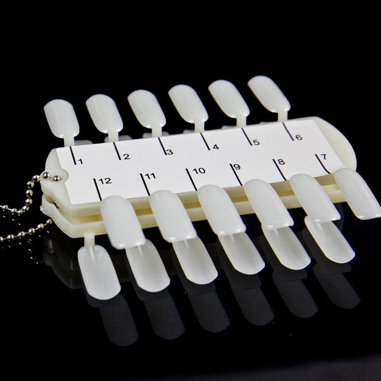 Good Sale 24 Color Chart with Chain Salon Nail Polish