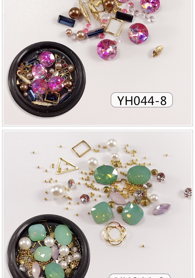 Mixed Nail Art Pearls Colored Rhinestones with Mini Beads