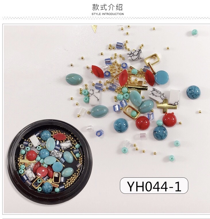 Mixed Nail Art Pearls Colored Rhinestones with Mini Beads